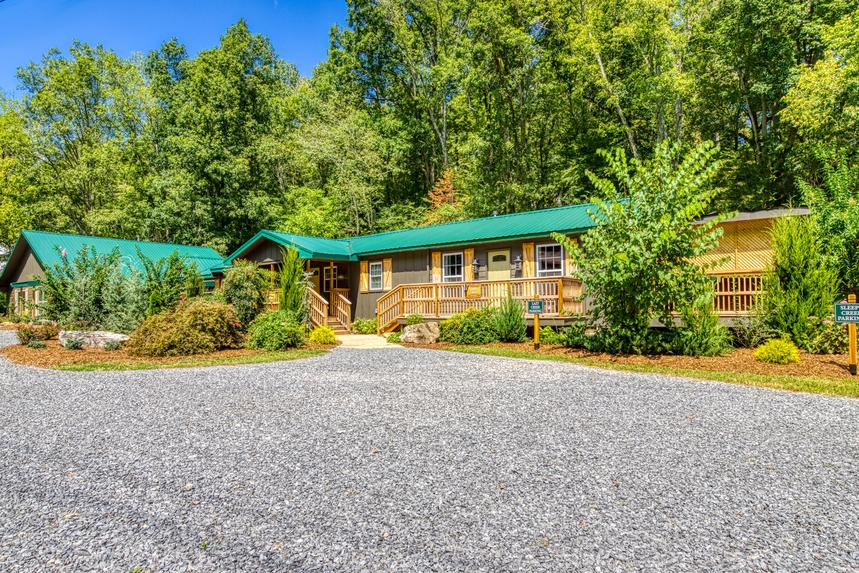 Sleepy Creek Cottage